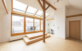 Downtown Suites Kodanska